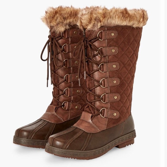 JustFab Shoes - Quilted Faux Fur Lace Up Winter Duck Boot